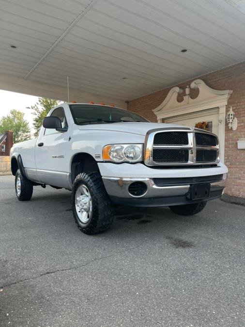 2004 Dodge Ram 2500 2dr Reg Cab 140.5" WB 4WD ST, available for sale in New Britain, Connecticut | Supreme Automotive. New Britain, Connecticut