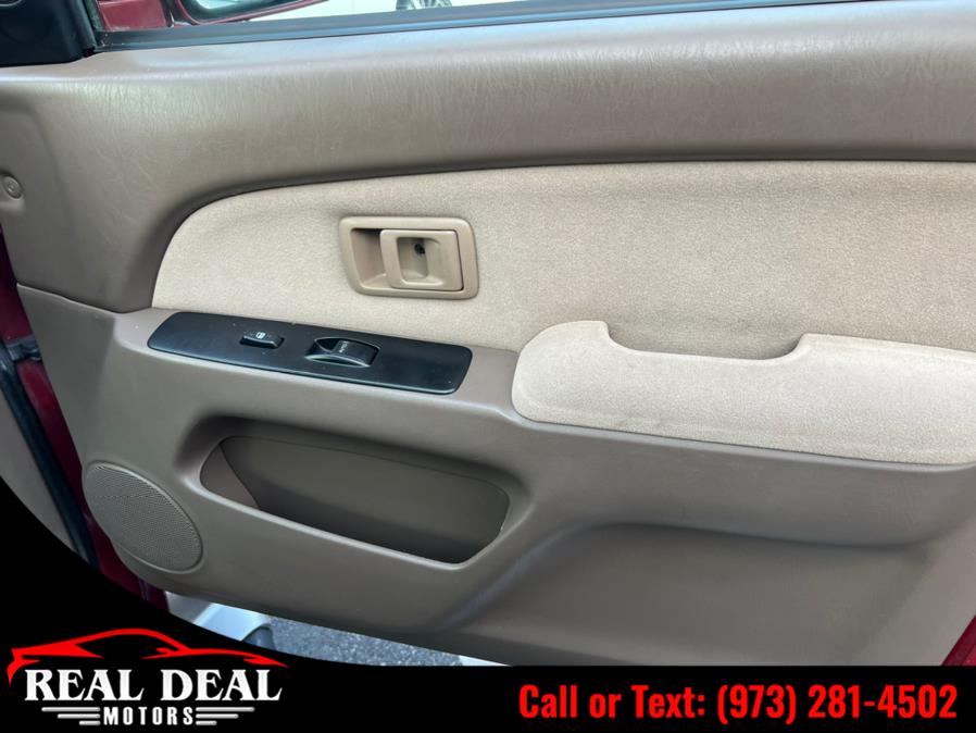 Used Toyota 4Runner 4dr SR5 3.4L Auto 4WD 2001 | Real Deal Motors. Lodi, New Jersey Used Toyota 4Runner 4dr SR5 3.4L Auto 4WD 2001 | Real Deal Motors. Lodi, New Jersey