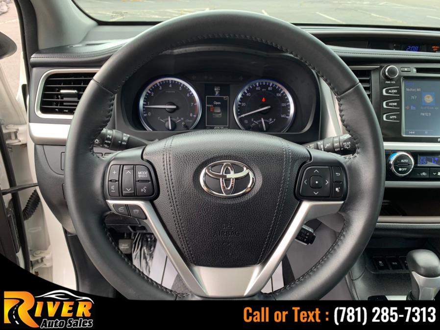 Used Toyota Highlander AWD 4dr V6 XLE (Natl) 2016 | River Auto Sales. Malden, Massachusetts Used Toyota Highlander AWD 4dr V6 XLE (Natl) 2016 | River Auto Sales. Malden, Massachusetts