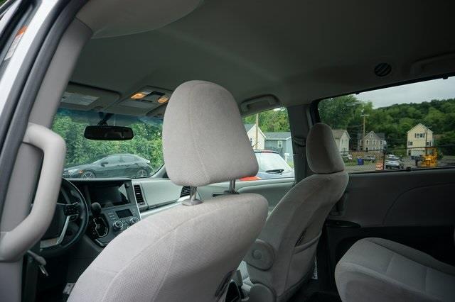 Used Toyota Sienna LE 2016 | Blasius of Danbury. Danbury, Connecticut Used Toyota Sienna LE 2016 | Blasius of Danbury. Danbury, Connecticut