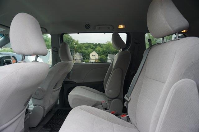 Used Toyota Sienna LE 2016 | Blasius of Danbury. Danbury, Connecticut Used Toyota Sienna LE 2016 | Blasius of Danbury. Danbury, Connecticut