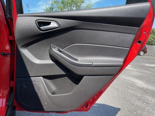 2013 Ford Focus SE, available for sale in Brookfield, Connecticut | Blasius Federal Road. Brookfield, Connecticut 2013 Ford Focus SE, available for sale in Brookfield, Connecticut | Blasius Federal Road. Brookfield, Connecticut