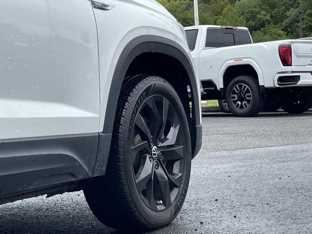 Used Volkswagen Taos 1.5T SE 2022 | Blasius Federal Road. Brookfield, Connecticut Used Volkswagen Taos 1.5T SE 2022 | Blasius Federal Road. Brookfield, Connecticut