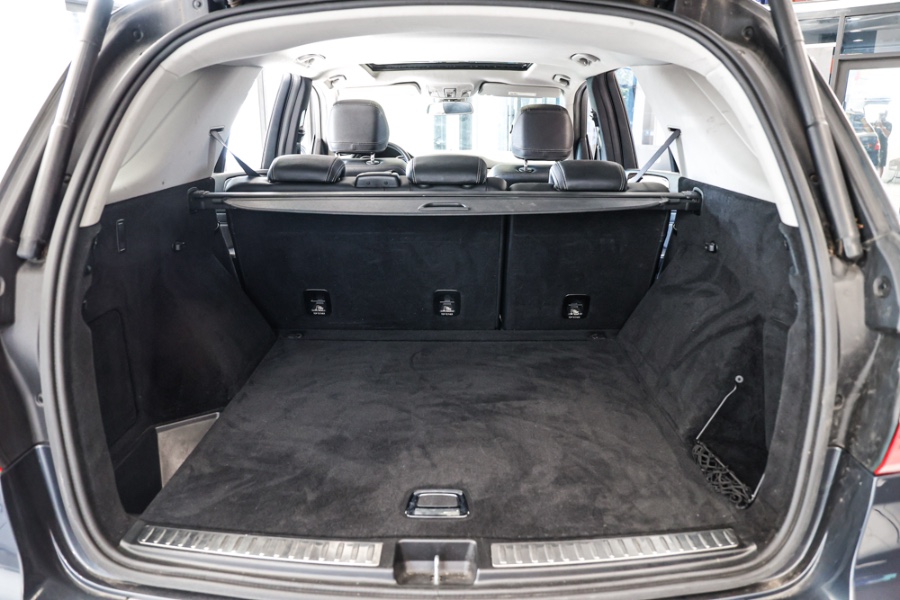 Used Mercedes-Benz M-Class 4MATIC 4dr ML350 2012 | 26 Motors Long Island. ELMONT, New York Used Mercedes-Benz M-Class 4MATIC 4dr ML350 2012 | 26 Motors Long Island. ELMONT, New York