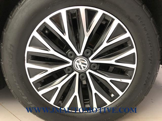 2019 Volkswagen Jetta SE Auto w/SULEV, available for sale in Naugatuck, Connecticut | J&M Automotive Sls&Svc LLC. Naugatuck, Connecticut 2019 Volkswagen Jetta SE Auto w/SULEV, available for sale in Naugatuck, Connecticut | J&M Automotive Sls&Svc LLC. Naugatuck, Connecticut