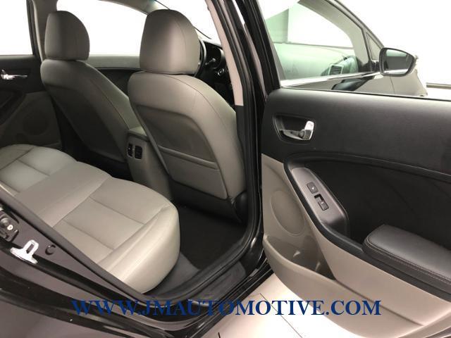 2015 Kia Forte 5-door 5dr HB Auto EX, available for sale in Naugatuck, Connecticut | J&M Automotive Sls&Svc LLC. Naugatuck, Connecticut 2015 Kia Forte 5-door 5dr HB Auto EX, available for sale in Naugatuck, Connecticut | J&M Automotive Sls&Svc LLC. Naugatuck, Connecticut