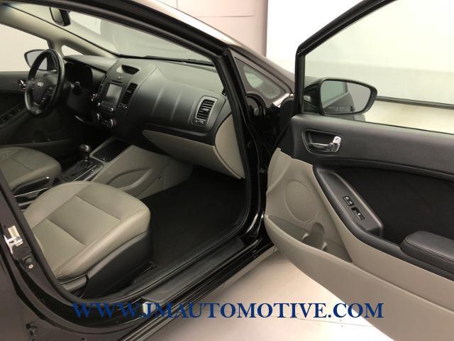 2015 Kia Forte 5-door 5dr HB Auto EX, available for sale in Naugatuck, Connecticut | J&M Automotive Sls&Svc LLC. Naugatuck, Connecticut 2015 Kia Forte 5-door 5dr HB Auto EX, available for sale in Naugatuck, Connecticut | J&M Automotive Sls&Svc LLC. Naugatuck, Connecticut