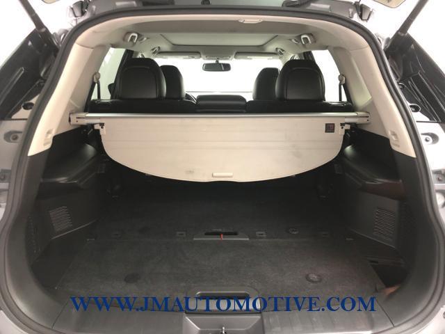 2016 Nissan Rogue AWD 4dr SL, available for sale in Naugatuck, Connecticut | J&M Automotive Sls&Svc LLC. Naugatuck, Connecticut 2016 Nissan Rogue AWD 4dr SL, available for sale in Naugatuck, Connecticut | J&M Automotive Sls&Svc LLC. Naugatuck, Connecticut