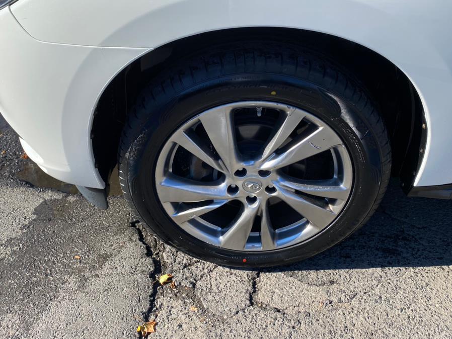 Used INFINITI JX35 AWD 4dr / Navi / DVD / Tech Pkg 2013 | VEB Auto Sales. Hartford, Connecticut Used INFINITI JX35 AWD 4dr / Navi / DVD / Tech Pkg 2013 | VEB Auto Sales. Hartford, Connecticut