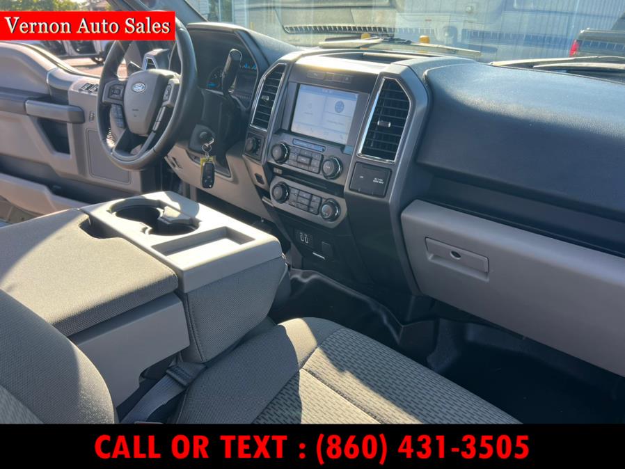2016 Ford F-150 4WD SuperCab 145" XLT, available for sale in Manchester, Connecticut | Vernon Auto Sale & Service. Manchester, Connecticut 2016 Ford F-150 4WD SuperCab 145" XLT, available for sale in Manchester, Connecticut | Vernon Auto Sale & Service. Manchester, Connecticut