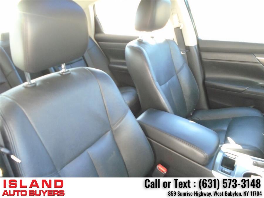 Used Nissan Altima 3.5 SL 4dr Sedan 2013 | Island Auto Buyers. West Babylon, New York Used Nissan Altima 3.5 SL 4dr Sedan 2013 | Island Auto Buyers. West Babylon, New York