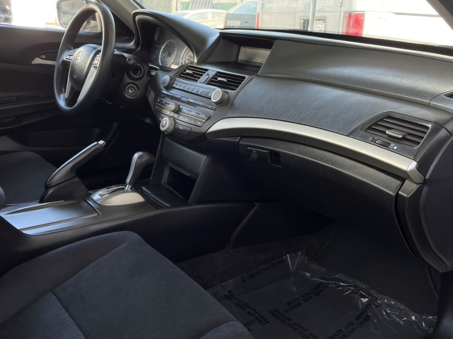 Used Honda Accord Sdn 4dr I4 Auto LX 2012 | Green Light Auto. Corona, California Used Honda Accord Sdn 4dr I4 Auto LX 2012 | Green Light Auto. Corona, California