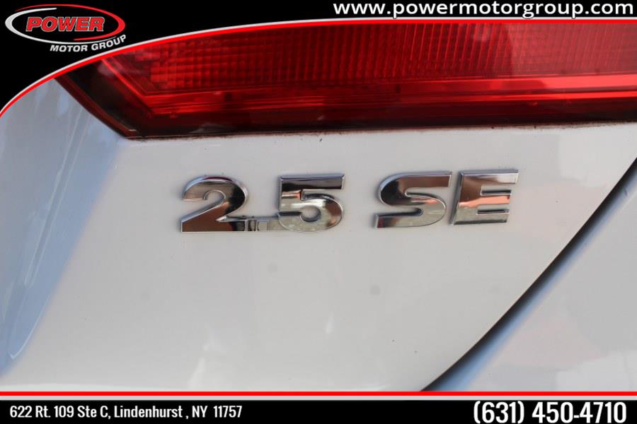 Used Volkswagen Jetta Sedan 4dr Auto SE w/Convenience PZEV 2011 | Power Motor Group. Lindenhurst, New York Used Volkswagen Jetta Sedan 4dr Auto SE w/Convenience PZEV 2011 | Power Motor Group. Lindenhurst, New York