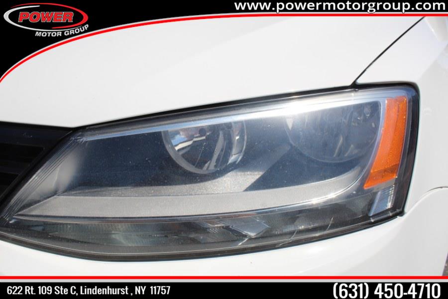 Used Volkswagen Jetta Sedan 4dr Auto SE w/Convenience PZEV 2011 | Power Motor Group. Lindenhurst, New York Used Volkswagen Jetta Sedan 4dr Auto SE w/Convenience PZEV 2011 | Power Motor Group. Lindenhurst, New York