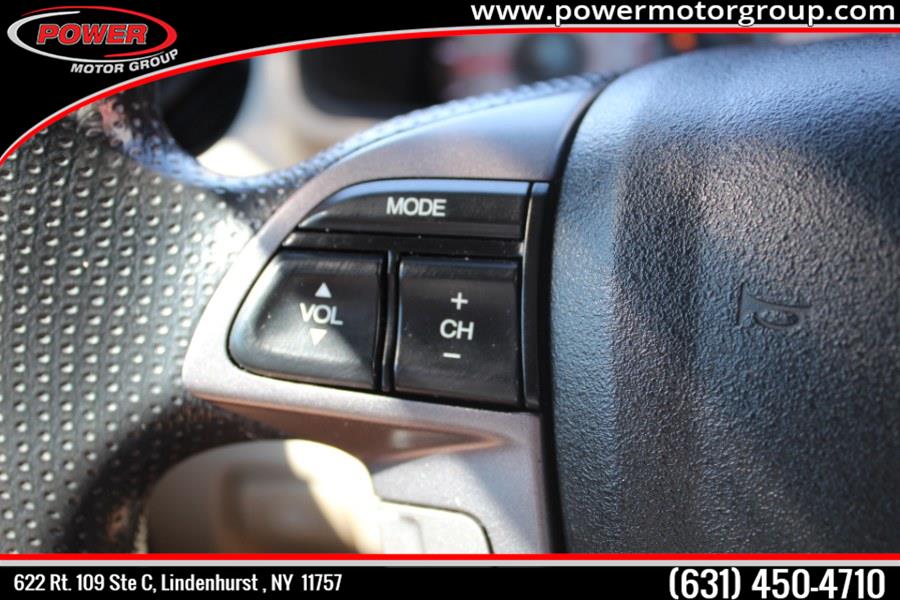 Used Honda Pilot 4WD 4dr LX 2013 | Power Motor Group. Lindenhurst, New York Used Honda Pilot 4WD 4dr LX 2013 | Power Motor Group. Lindenhurst, New York