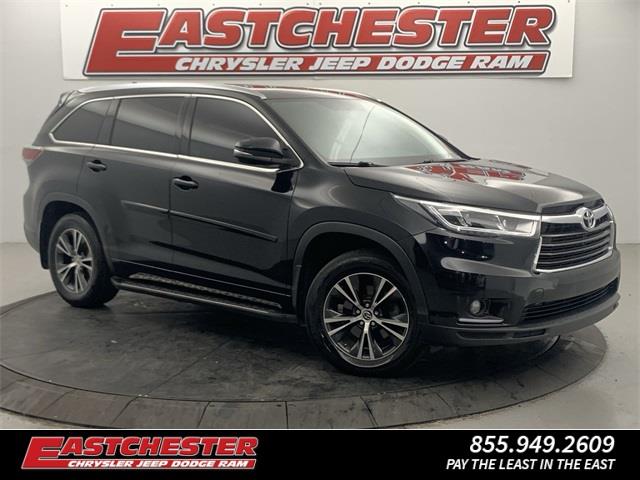 Used Toyota Highlander XLE V6 2016 | Eastchester Motor Cars. Bronx, New York Used Toyota Highlander XLE V6 2016 | Eastchester Motor Cars. Bronx, New York