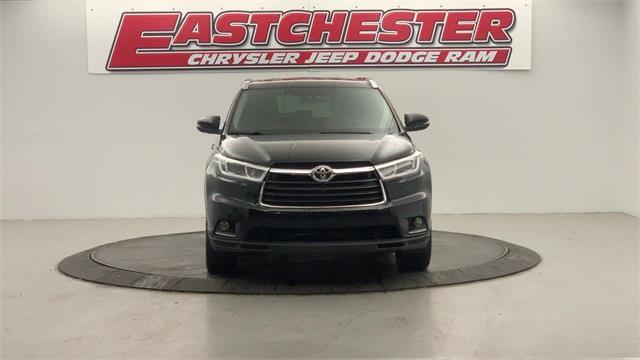 Used Toyota Highlander XLE V6 2016 | Eastchester Motor Cars. Bronx, New York Used Toyota Highlander XLE V6 2016 | Eastchester Motor Cars. Bronx, New York