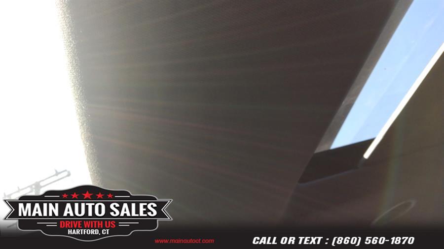 Used Ford Explorer 4WD 4dr XLT 2012 | Main Auto Sales LLC. Hartford, Connecticut Used Ford Explorer 4WD 4dr XLT 2012 | Main Auto Sales LLC. Hartford, Connecticut