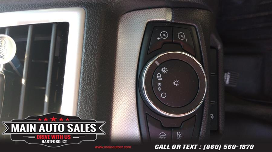 Used Ford Explorer 4WD 4dr XLT 2012 | Main Auto Sales LLC. Hartford, Connecticut Used Ford Explorer 4WD 4dr XLT 2012 | Main Auto Sales LLC. Hartford, Connecticut