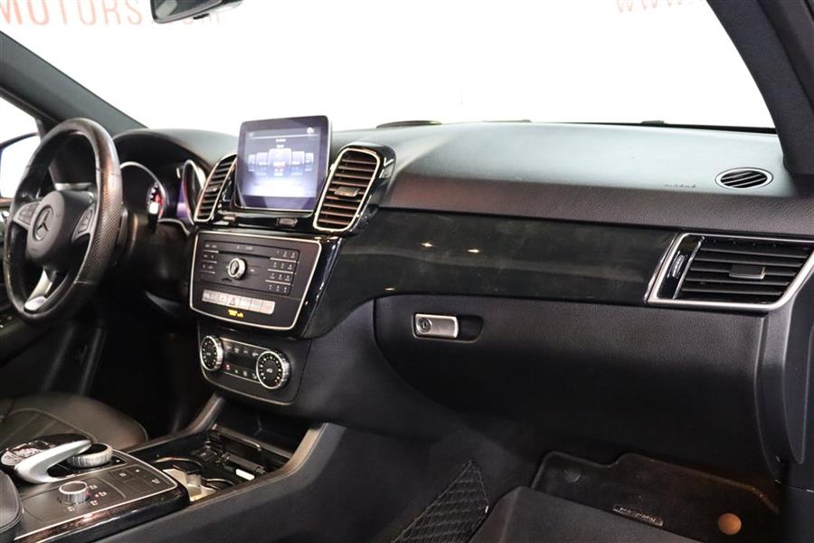 Used Mercedes-benz Gle 350 4MATIC 2017 | Fast Track Motors. Paterson, New Jersey Used Mercedes-benz Gle 350 4MATIC 2017 | Fast Track Motors. Paterson, New Jersey
