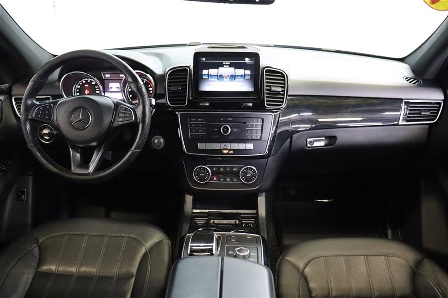 Used Mercedes-benz Gle 350 4MATIC 2017 | Fast Track Motors. Paterson, New Jersey Used Mercedes-benz Gle 350 4MATIC 2017 | Fast Track Motors. Paterson, New Jersey