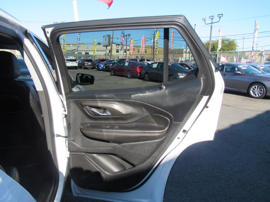 2020 GMC Terrain FWD 4dr SLT, available for sale in Irvington, New Jersey | NJ Used Cars Center. Irvington, New Jersey 2020 GMC Terrain FWD 4dr SLT, available for sale in Irvington, New Jersey | NJ Used Cars Center. Irvington, New Jersey