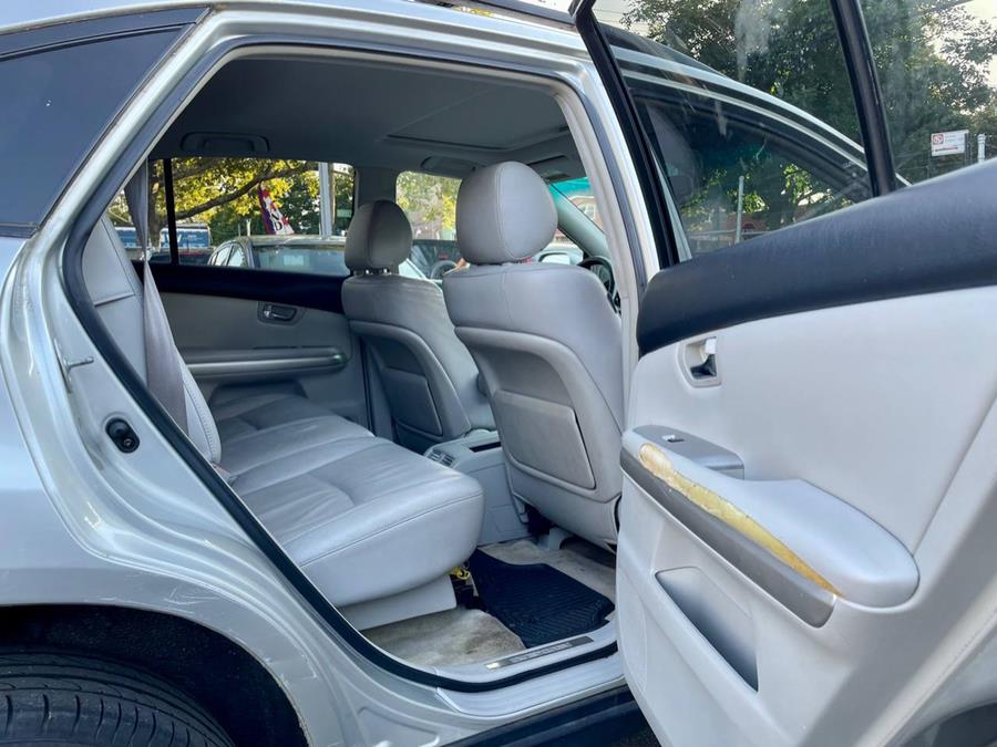2006 Lexus RX 400h 4dr Hybrid SUV AWD, available for sale in Bronx, New York | Advanced Auto Mall. Bronx, New York 2006 Lexus RX 400h 4dr Hybrid SUV AWD, available for sale in Bronx, New York | Advanced Auto Mall. Bronx, New York