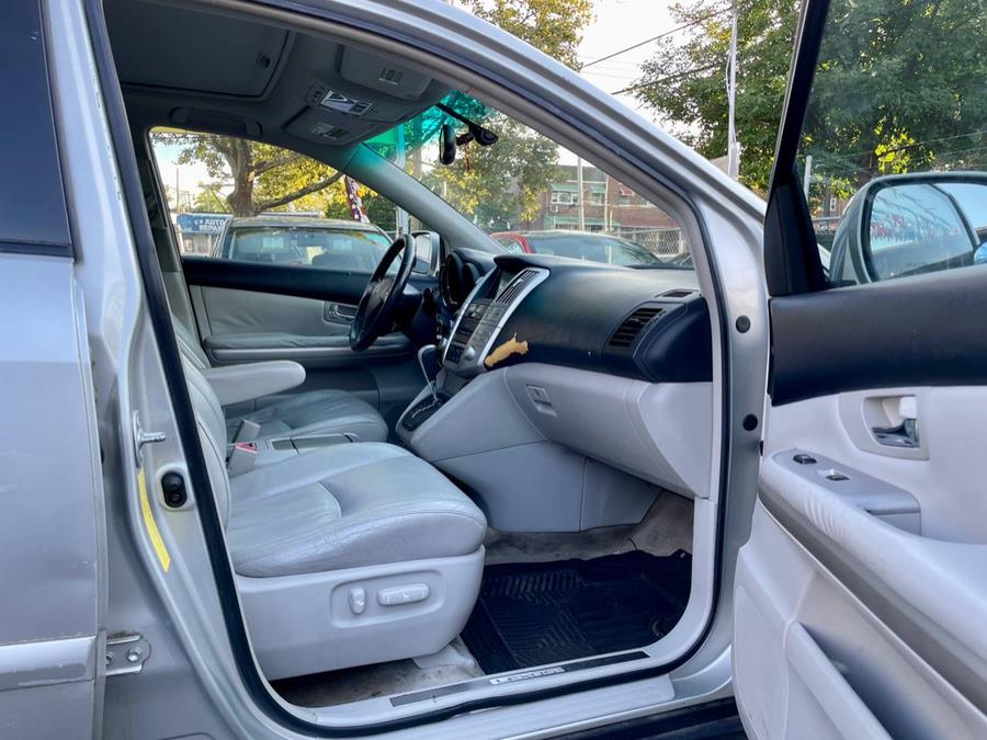 2006 Lexus RX 400h 4dr Hybrid SUV AWD, available for sale in Bronx, New York | Advanced Auto Mall. Bronx, New York 2006 Lexus RX 400h 4dr Hybrid SUV AWD, available for sale in Bronx, New York | Advanced Auto Mall. Bronx, New York