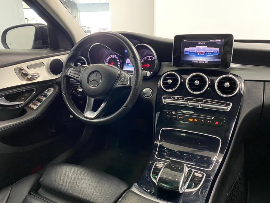 Used Mercedes-Benz C-Class 4dr Sdn C 300 4MATIC 2015 | M Auto Group. Elizabeth, New Jersey Used Mercedes-Benz C-Class 4dr Sdn C 300 4MATIC 2015 | M Auto Group. Elizabeth, New Jersey