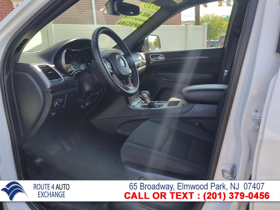 Used Jeep Grand Cherokee Altitude 4x4 2019 | Route 4 Auto Exchange. Elmwood Park, New Jersey Used Jeep Grand Cherokee Altitude 4x4 2019 | Route 4 Auto Exchange. Elmwood Park, New Jersey