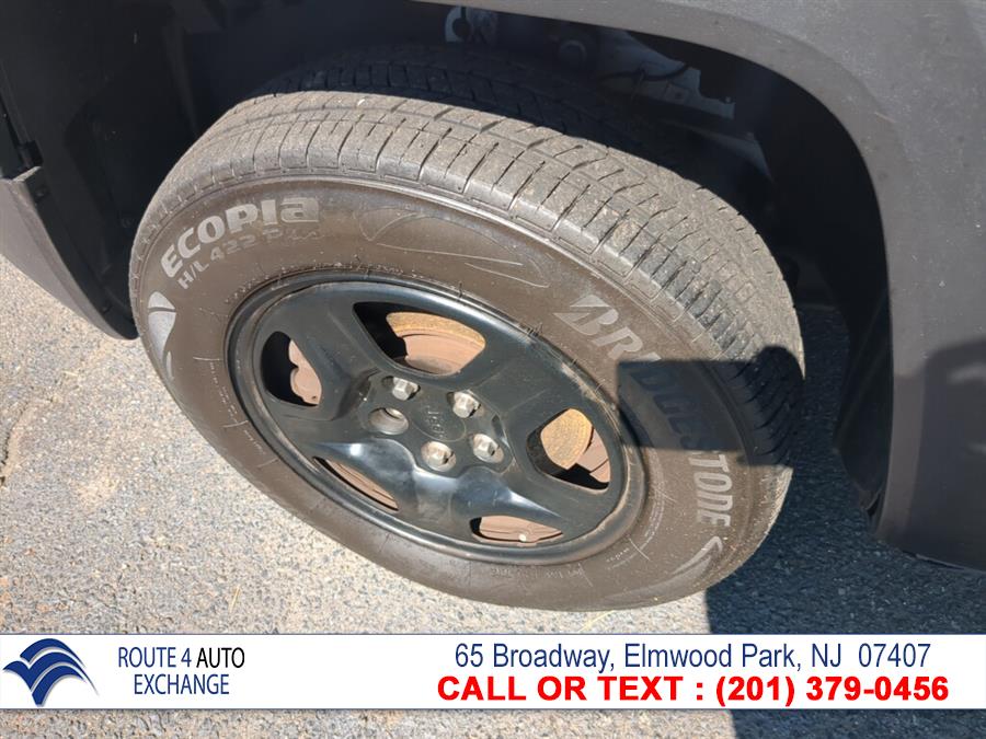 Used Jeep Renegade Sport 4x4 2017 | Route 4 Auto Exchange. Elmwood Park, New Jersey Used Jeep Renegade Sport 4x4 2017 | Route 4 Auto Exchange. Elmwood Park, New Jersey