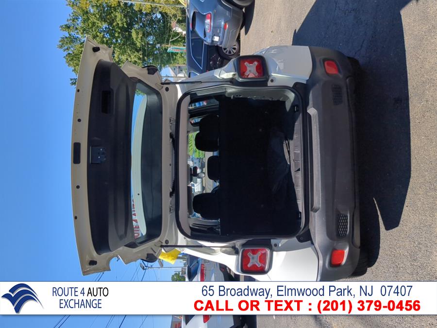 Used Jeep Renegade Sport 4x4 2017 | Route 4 Auto Exchange. Elmwood Park, New Jersey Used Jeep Renegade Sport 4x4 2017 | Route 4 Auto Exchange. Elmwood Park, New Jersey