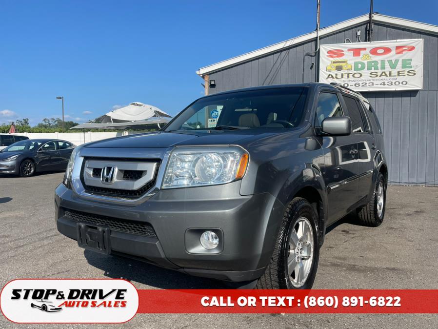 2009 Honda Pilot 4WD 4dr EX-L, available for sale in East Windsor, Connecticut | Stop & Drive Auto Sales. East Windsor, Connecticut