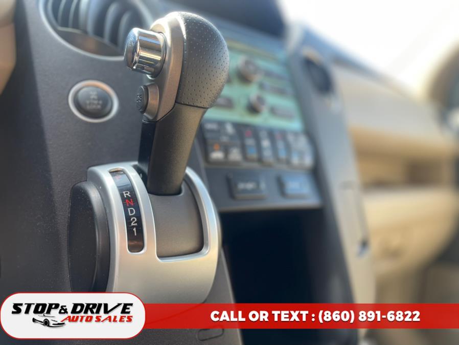 2009 Honda Pilot 4WD 4dr EX-L, available for sale in East Windsor, Connecticut | Stop & Drive Auto Sales. East Windsor, Connecticut 2009 Honda Pilot 4WD 4dr EX-L, available for sale in East Windsor, Connecticut | Stop & Drive Auto Sales. East Windsor, Connecticut