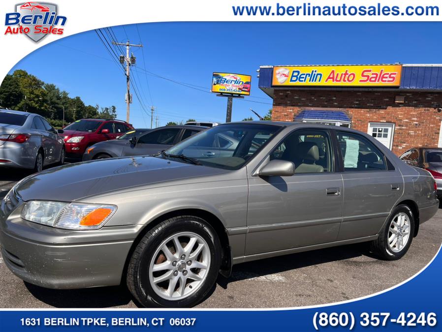 Used Toyota Camry 4dr Sdn XLE V6 Auto (Natl) 2001 | Berlin Auto Sales LLC. Berlin, Connecticut