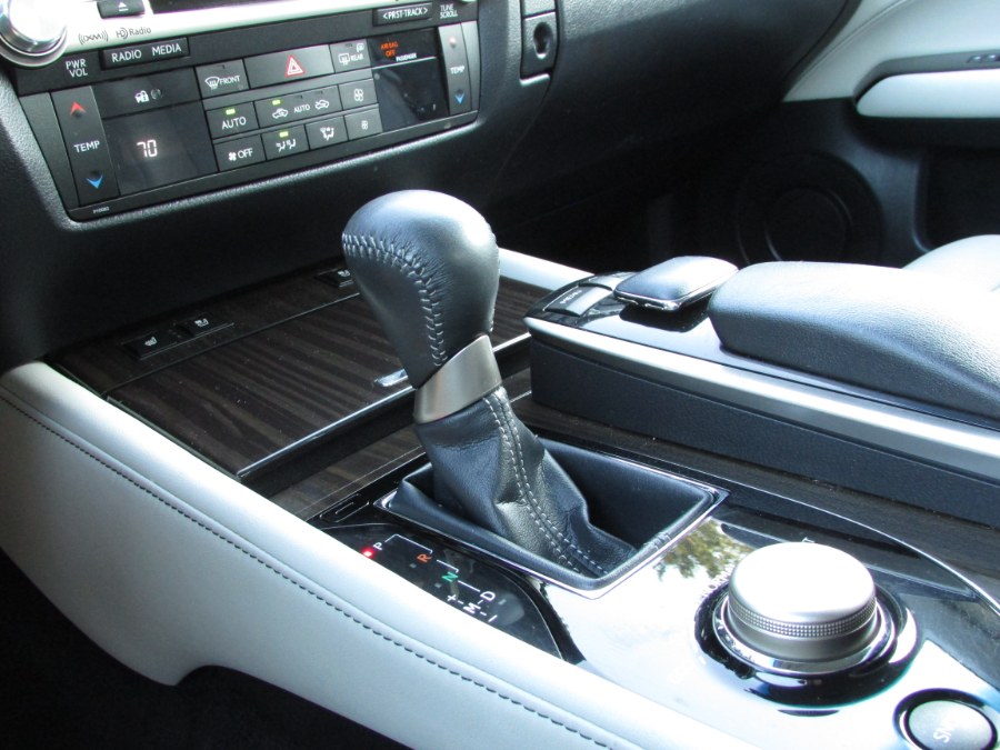 Used Lexus GS 350 4dr Sdn AWD 2013 | United Auto Sales of E Windsor, Inc. East Windsor, Connecticut Used Lexus GS 350 4dr Sdn AWD 2013 | United Auto Sales of E Windsor, Inc. East Windsor, Connecticut
