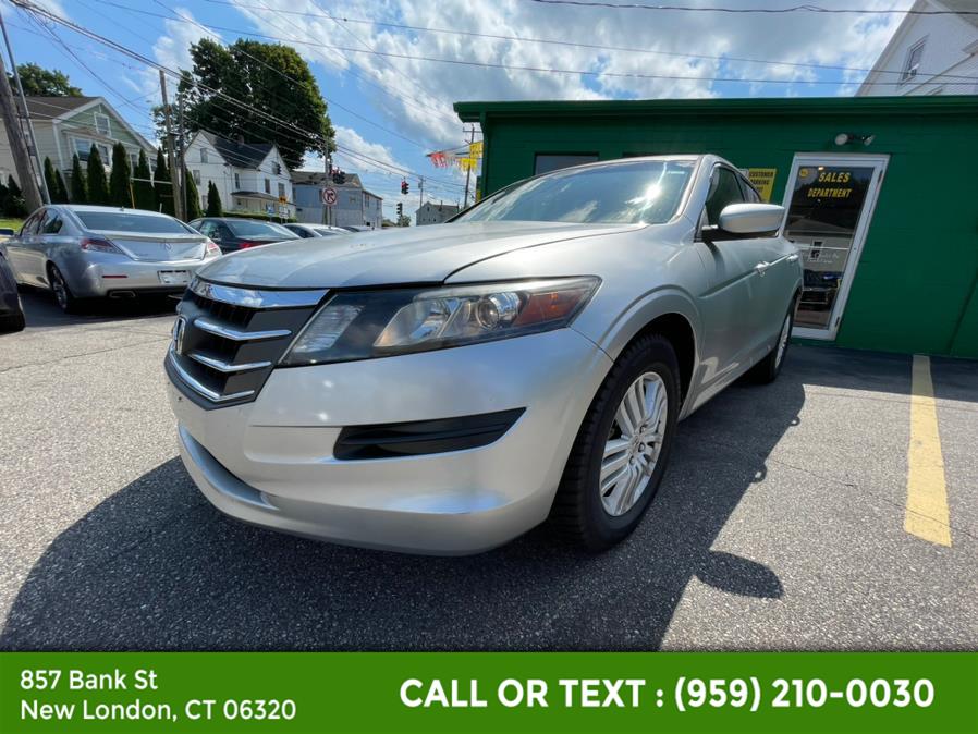 Used Honda Crosstour 2WD I4 5dr EX-L 2012 | McAvoy Inc dba Town Hill Auto. New London, Connecticut