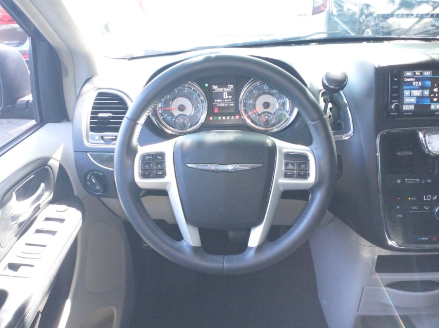 2014 Chrysler Town & Country Touring. CLEAN CARFAX!, available for sale in Elmont, New York | Sunrise of Elmont. Elmont, New York 2014 Chrysler Town & Country Touring. CLEAN CARFAX!, available for sale in Elmont, New York | Sunrise of Elmont. Elmont, New York