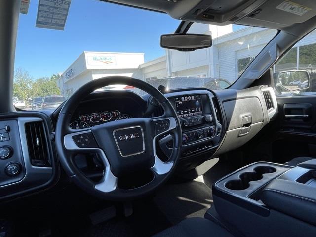 Used GMC Sierra 1500 SLE 2017 | Blasius of Danbury. Danbury, Connecticut Used GMC Sierra 1500 SLE 2017 | Blasius of Danbury. Danbury, Connecticut
