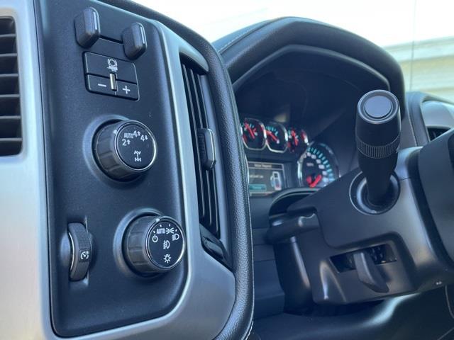 Used GMC Sierra 1500 SLE 2017 | Blasius of Danbury. Danbury, Connecticut Used GMC Sierra 1500 SLE 2017 | Blasius of Danbury. Danbury, Connecticut