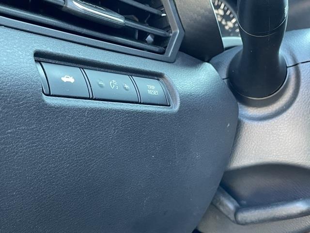 Used Nissan Altima 2.5 SR 2019 | Blasius Federal Road. Brookfield, Connecticut Used Nissan Altima 2.5 SR 2019 | Blasius Federal Road. Brookfield, Connecticut