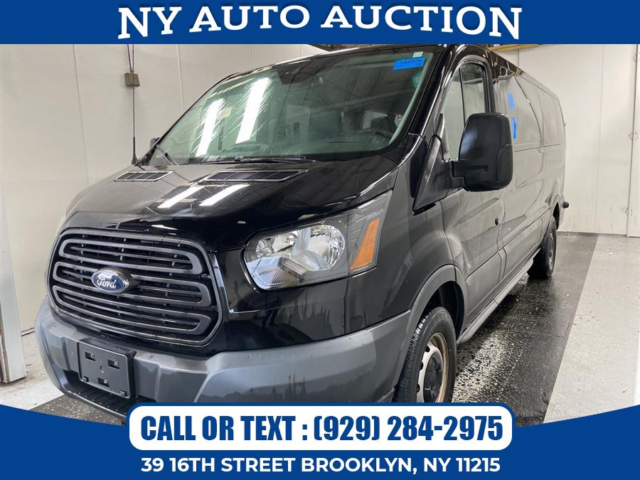 Used Ford Transit Wagon T350 2017 | NY Auto Auction. Brooklyn, New York