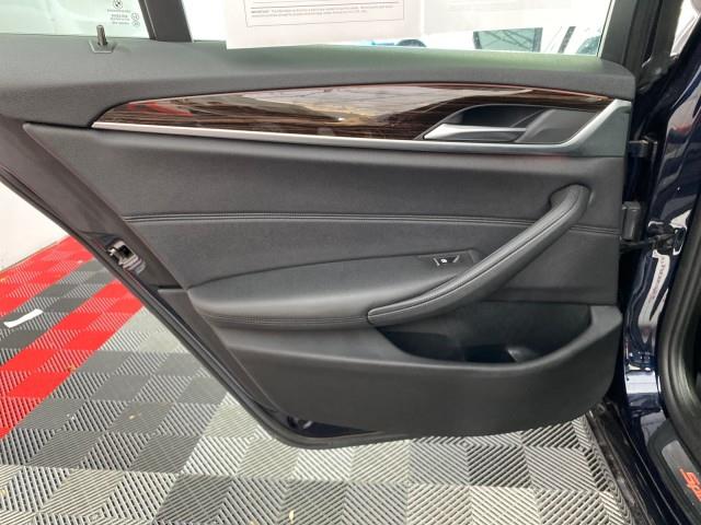 Used BMW 5 Series 530i xDrive 2019 | Queens Auto Mall. Richmond Hill, New York Used BMW 5 Series 530i xDrive 2019 | Queens Auto Mall. Richmond Hill, New York