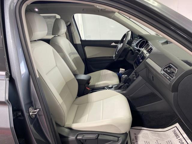 Used Volkswagen Tiguan SE 2020 | Queens Auto Mall. Richmond Hill, New York Used Volkswagen Tiguan SE 2020 | Queens Auto Mall. Richmond Hill, New York
