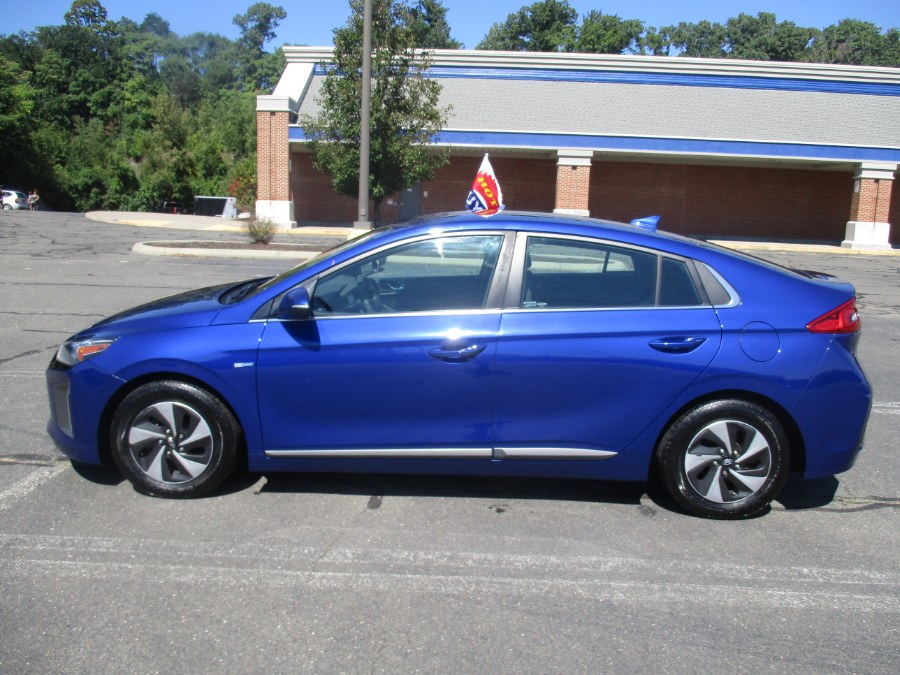 Used Hyundai Ioniq Hybrid SEL Hatchback 2019 | Universal Motors LLC. New Britain, Connecticut Used Hyundai Ioniq Hybrid SEL Hatchback 2019 | Universal Motors LLC. New Britain, Connecticut