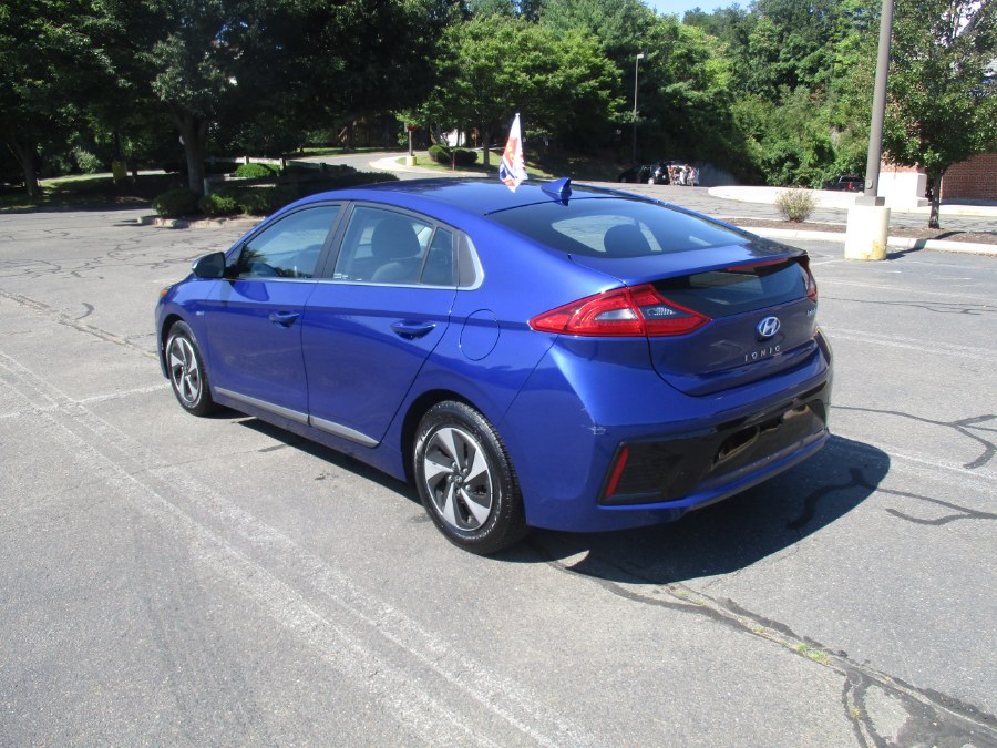 Used Hyundai Ioniq Hybrid SEL Hatchback 2019 | Universal Motors LLC. New Britain, Connecticut Used Hyundai Ioniq Hybrid SEL Hatchback 2019 | Universal Motors LLC. New Britain, Connecticut