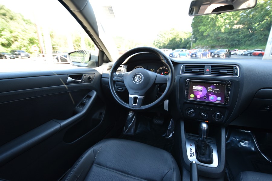 Used Volkswagen Jetta Sedan 4dr Auto SE w/Convenience PZEV 2011 | Highline Car Connection. Waterbury, Connecticut Used Volkswagen Jetta Sedan 4dr Auto SE w/Convenience PZEV 2011 | Highline Car Connection. Waterbury, Connecticut