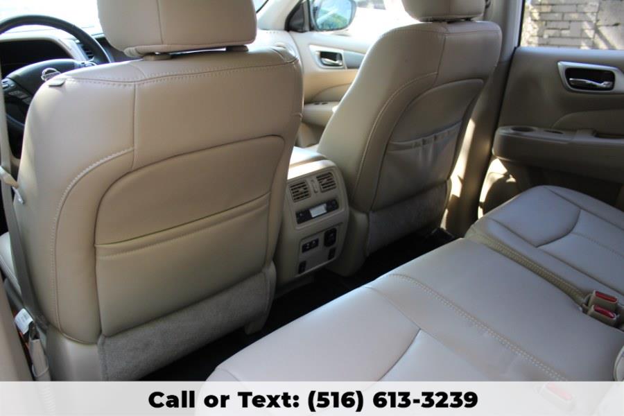 2020 Nissan Pathfinder 4x4 SL, available for sale in Great Neck, New York | Great Neck Car Buyers & Sellers. Great Neck, New York 2020 Nissan Pathfinder 4x4 SL, available for sale in Great Neck, New York | Great Neck Car Buyers & Sellers. Great Neck, New York