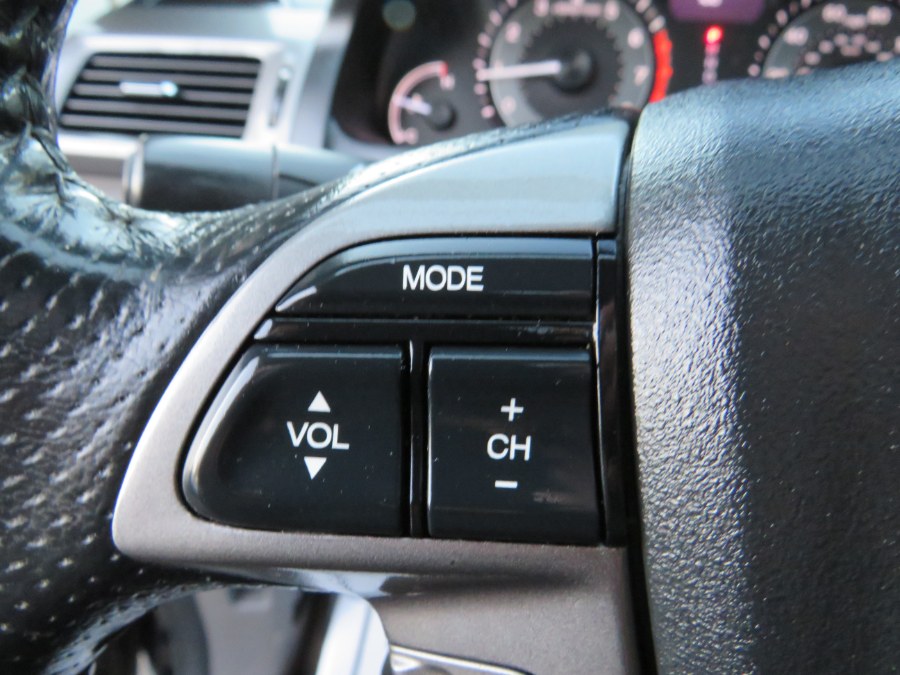 2015 Honda Odyssey EX-L W Navi, available for sale in Middle Village, New York | Road Masters II INC. Middle Village, New York 2015 Honda Odyssey EX-L W Navi, available for sale in Middle Village, New York | Road Masters II INC. Middle Village, New York