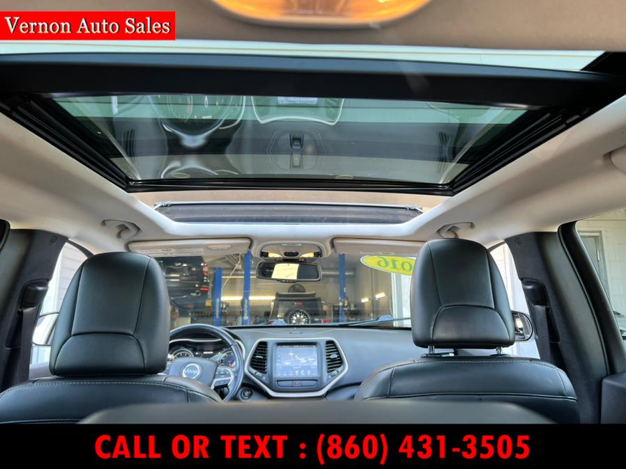 2016 Jeep Cherokee 4WD 4dr Limited, available for sale in Manchester, Connecticut | Vernon Auto Sale & Service. Manchester, Connecticut 2016 Jeep Cherokee 4WD 4dr Limited, available for sale in Manchester, Connecticut | Vernon Auto Sale & Service. Manchester, Connecticut